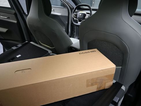 New 2026 Volvo EX30 Cross Country Ultra image 15