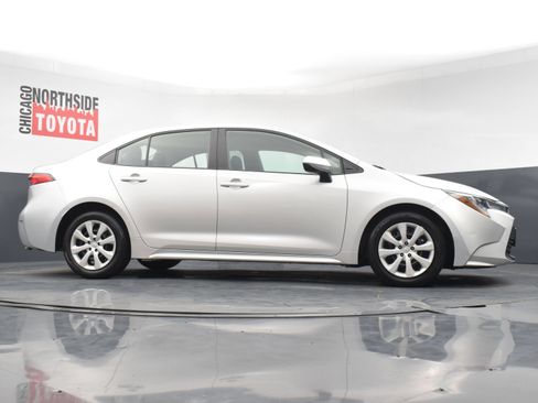 Used 2024 Toyota Corolla LE FWD image 27