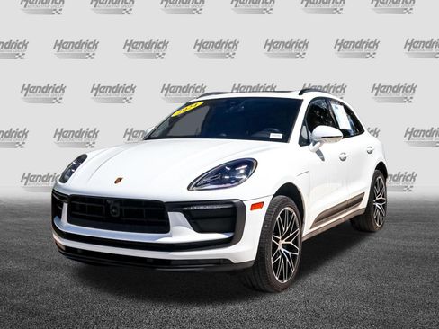 Used 2024 Porsche Macan Turbo AWD/4WD image 5