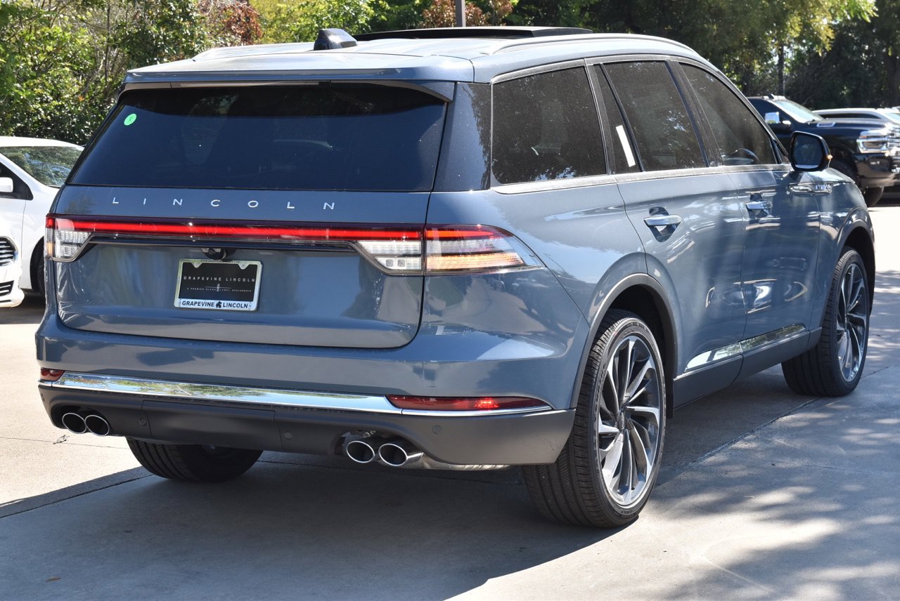 New 2027 Lincoln Aviator Reserve AWD/4WD image 7