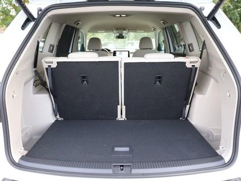New 2026 Volkswagen Atlas SE image 7