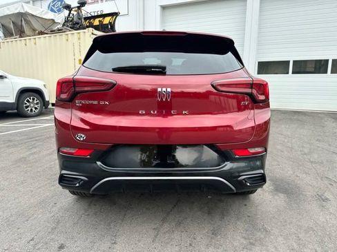Used 2024 Buick Encore GX Sport Touring AWD/4WD image 4