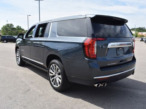 Used 2021 GMC Yukon XL Denali w/ Denali Ultimate Package AWD/4WD image 7