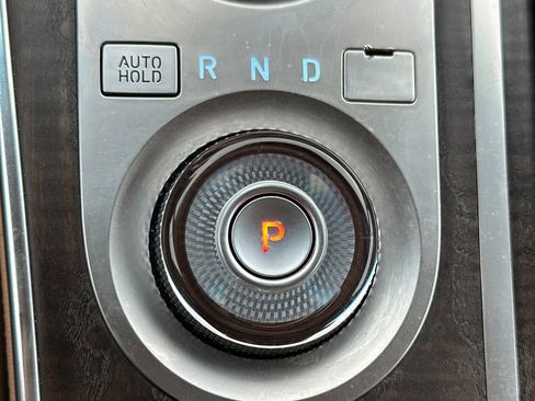 Used 2023 Genesis GV80 2.5T w/ Advanced Package image 31