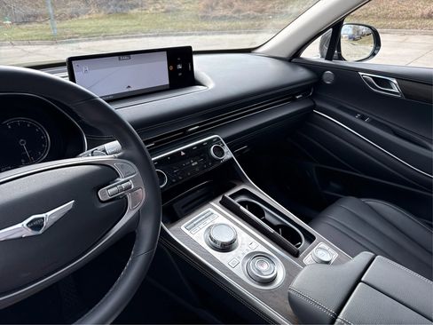 Used 2024 Genesis GV80 3.5T image 16