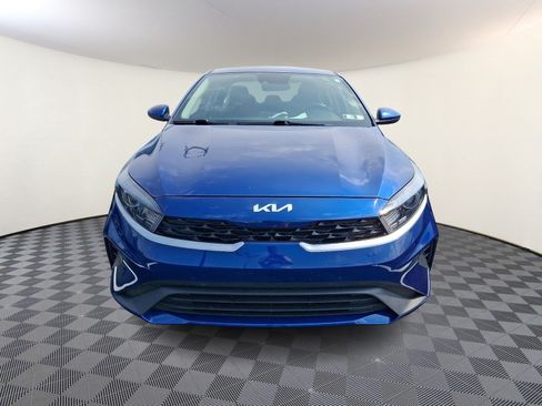 Used 2024 Kia Forte LXS FWD image 2