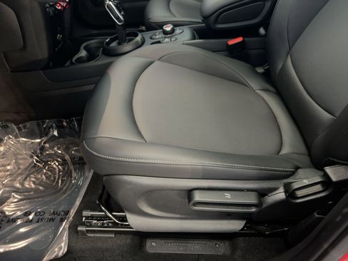 Used 2022 MINI Cooper Countryman Oxford Edition image 14