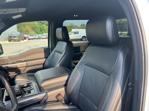 Used 2022 Ford F150 XLT w/ Equipment Group 302A High image 17