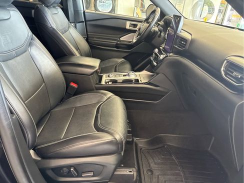 Used 2021 Ford Explorer ST w/ ST Street Pack AWD/4WD image 39