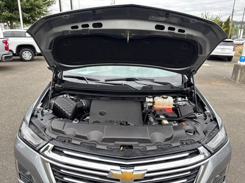 Used 2023 Chevrolet Traverse LT w/ LPO, Cargo Package AWD/4WD image 36