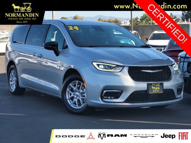 Certified 2024 Chrysler Pacifica Touring-L FWD image 1