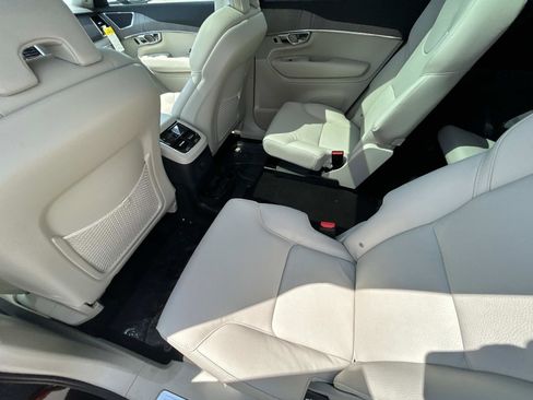 New 2025 Volvo XC90 T8 Plus w/ Protection Package Premier image 11