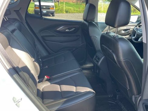 Used 2020 GMC Terrain SLT w/ Preferred Package AWD/4WD image 12