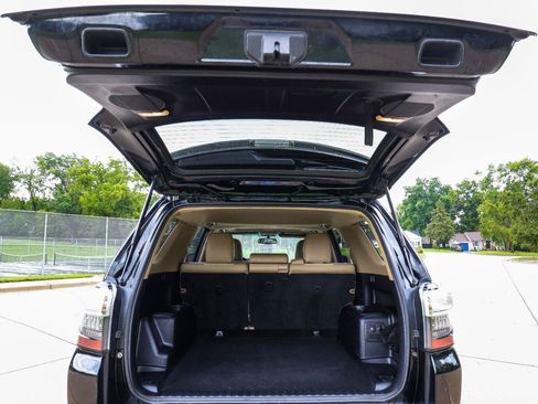 Used 2014 Toyota 4Runner SR5 Premium RWD image 20
