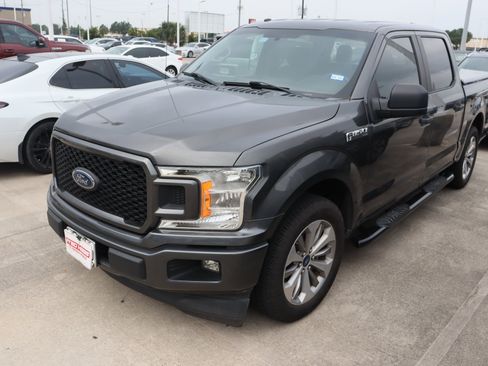Used 2018 Ford F150 XL w/ Equipment Group 101A Mid RWD image 5