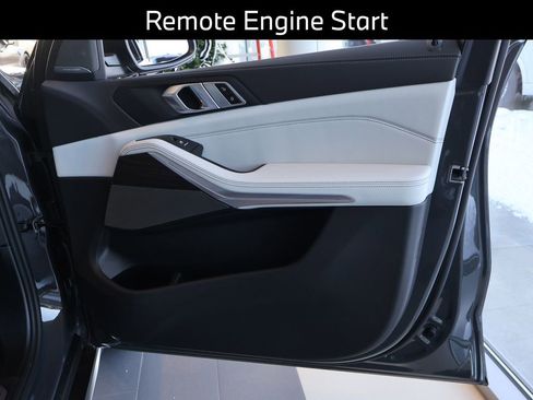 New 2026 BMW X5 xDrive40i w/ Climate Comfort Package image 10