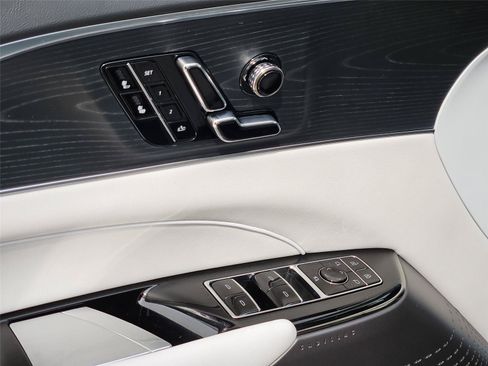 New 2026 Cadillac Lyriq Sport w/ LPO, Floor Liner Package AWD/4WD image 24