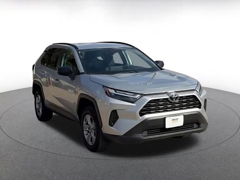 Used 2025 Toyota RAV4 LE image 3