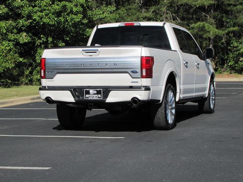 Used 2019 Ford F150 Limited w/ Trailer Tow Package image 10