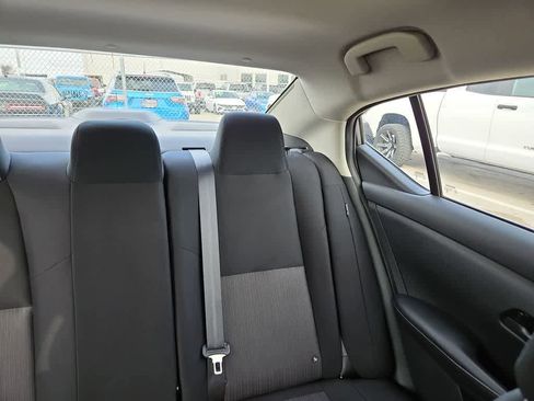 Used 2024 Nissan Sentra SV image 14