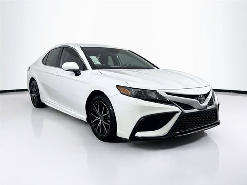 Certified 2023 Toyota Camry SE FWD image 8