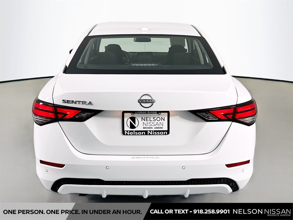 Certified 2025 Nissan Sentra SV FWD image 6