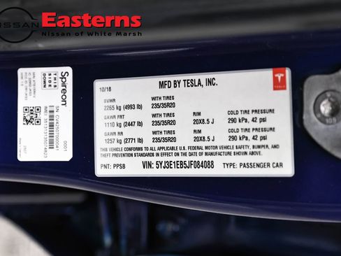 Used 2018 Tesla Model 3 Long Range image 31