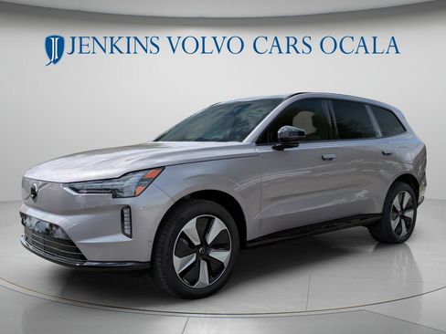 New 2026 Volvo EX90 Plus RWD image 8