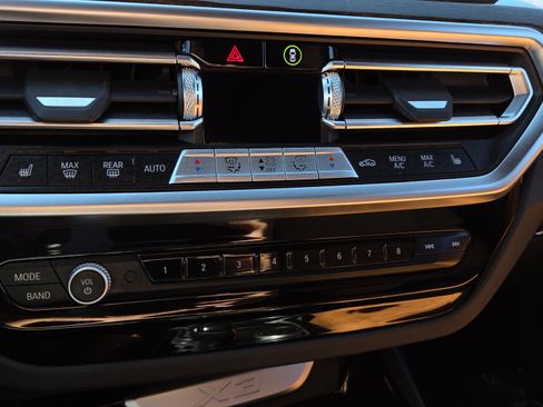 Certified 2024 BMW X3 sDrive30i w/ Premium Package w/ZPA image 36