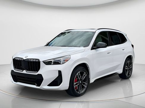 New 2026 BMW X1 xDrive28i w/ Technology Package AWD/4WD image 1