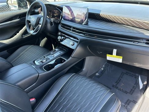 New 2026 INFINITI QX60 Autograph w/ Dark Cargo Package image 8