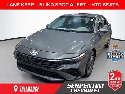 Used 2024 Hyundai Elantra SEL w/ Convenience Package