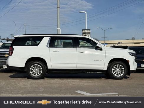 Used 2021 Chevrolet Suburban 2WD image 5