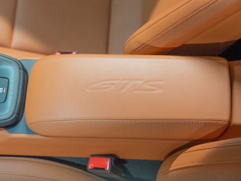 Certified 2025 Porsche 911 Carrera 4 GTS AWD/4WD image 25