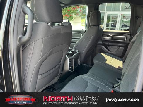 Used 2022 RAM 1500 Big Horn AWD/4WD image 15