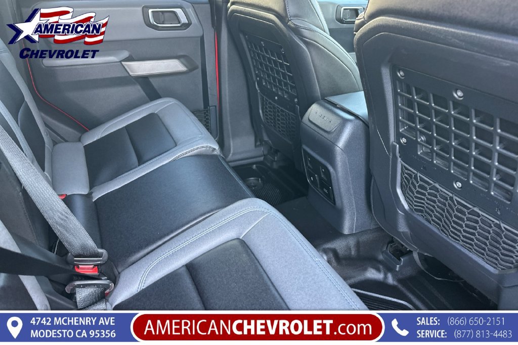 Used 2023 Ford Bronco Black Diamond AWD/4WD image 19