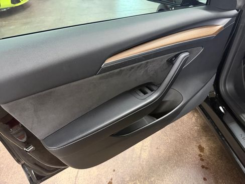 Used 2021 Tesla Model 3 Standard Range Plus RWD image 11