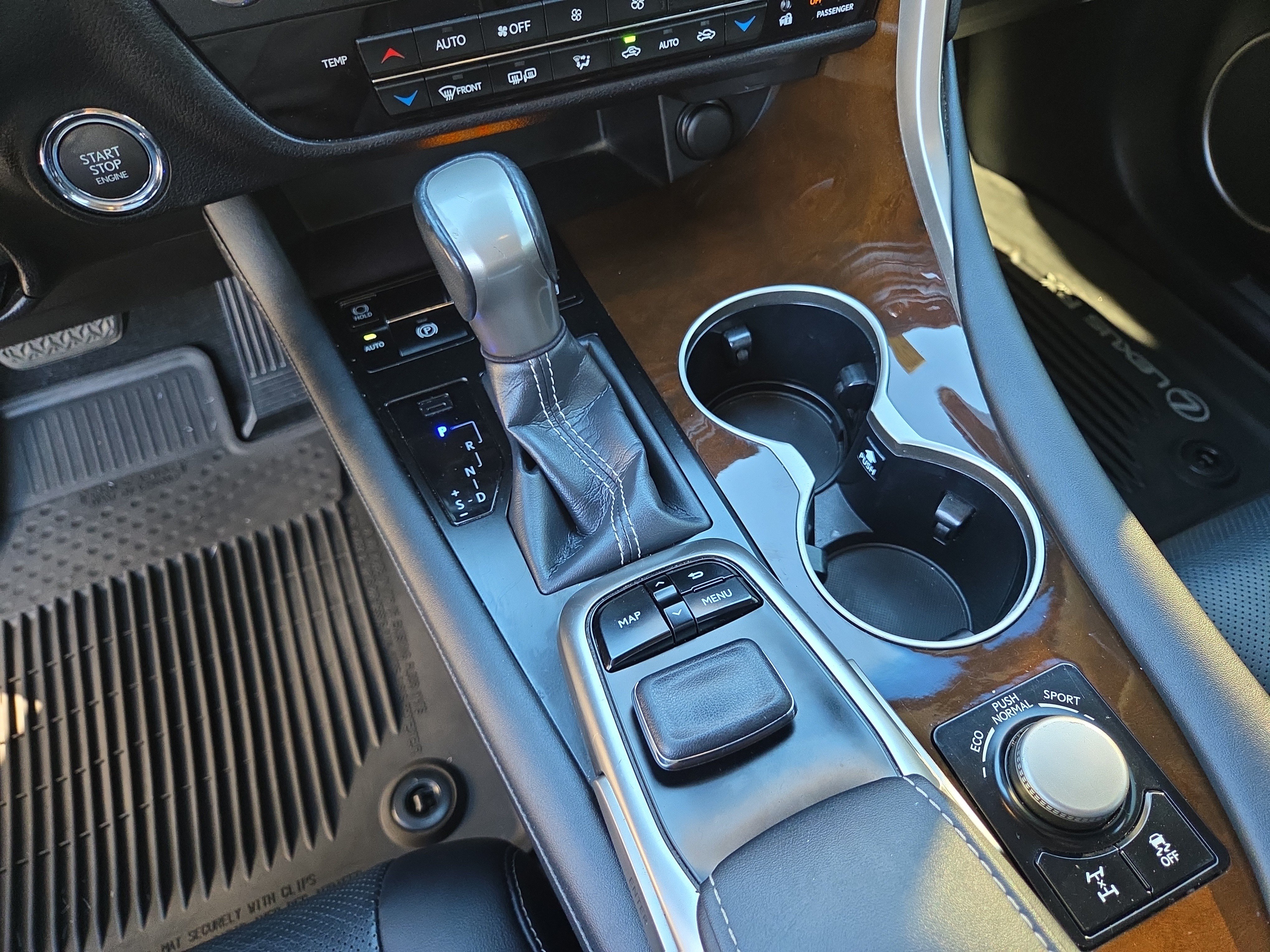 Used 2019 Lexus RX 350 AWD w/ Navigation Package image 30
