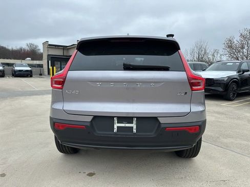 New 2026 Volvo XC40 B5 Plus w/ Climate Package image 6