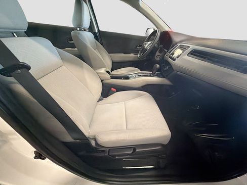 Used 2020 Honda HR-V LX image 30