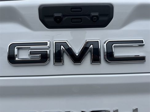 Certified 2026 GMC Sierra 2500 Denali Ultimate image 33