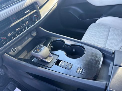 Certified 2023 Nissan Rogue SV image 20