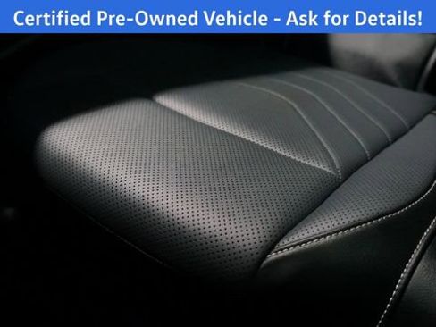 Certified 2025 Volkswagen Tiguan SE w/ Panoramic Sunroof Package image 60