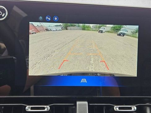 New 2027 Chevrolet Equinox LT FWD image 14