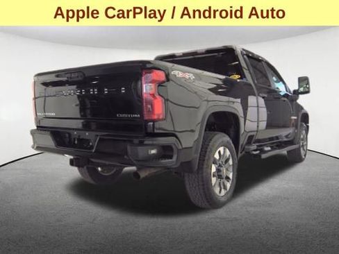 Used 2022 Chevrolet Silverado 2500 Custom w/ Custom Value Package AWD/4WD image 5