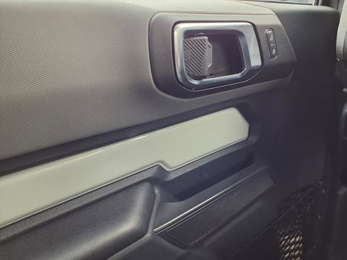 Used 2024 Ford Bronco Black Diamond w/ Sasquatch Package image 21