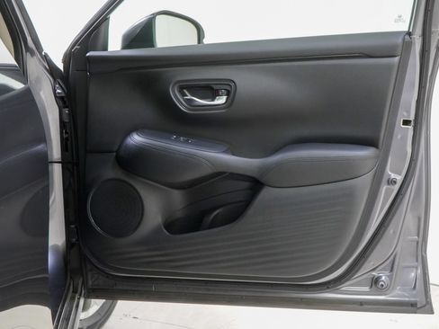 Used 2024 Honda HR-V LX image 34