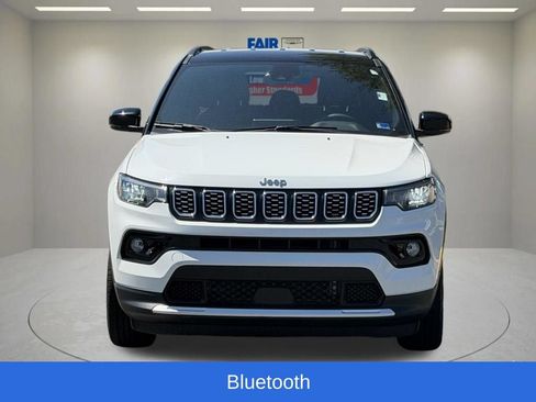 Certified 2025 Jeep Compass Limited AWD/4WD image 5