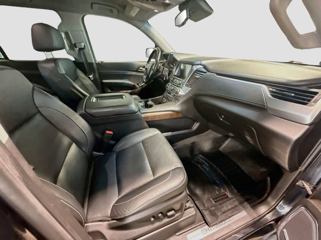 Used 2019 Chevrolet Tahoe LT AWD/4WD image 29