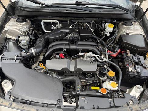 Used 2019 Subaru Outback 2.5i Premium AWD/4WD image 36